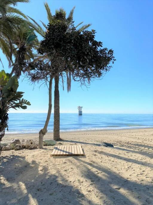 Banana Beach II - Eaw Homes マルベーリャ エクステリア 写真